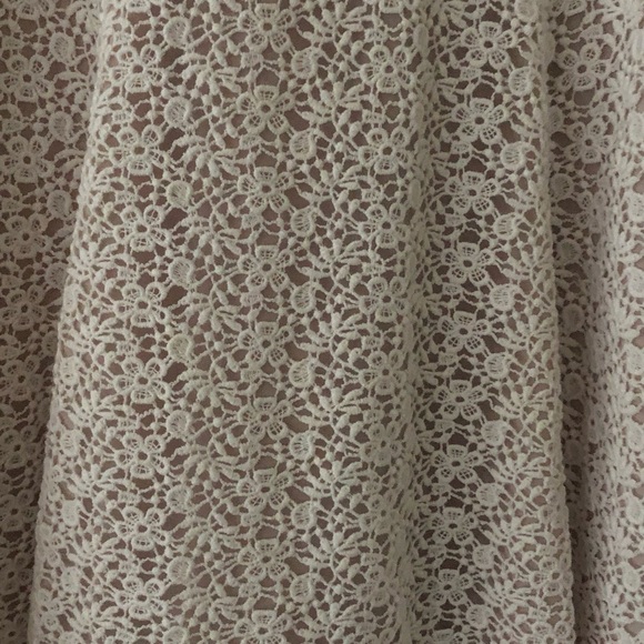 Alannah hill Creme Lace dress - Picture 6 of 10